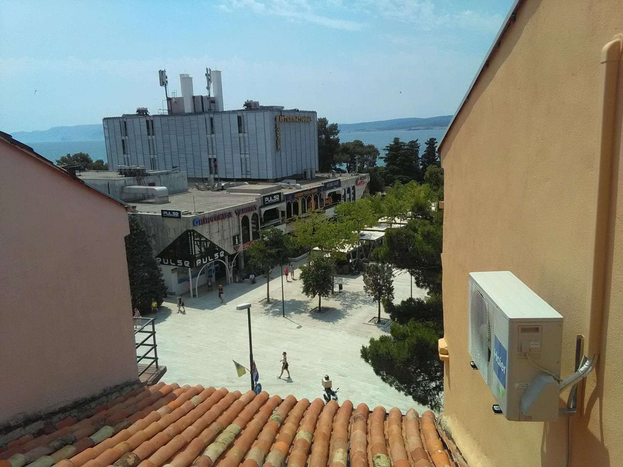 Apartment Sandra 2+2 *** Crikvenica Pokój zdjęcie
